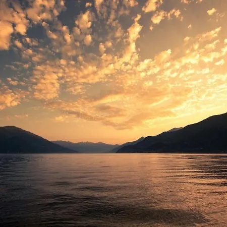 Lakefront Pognana Lario
